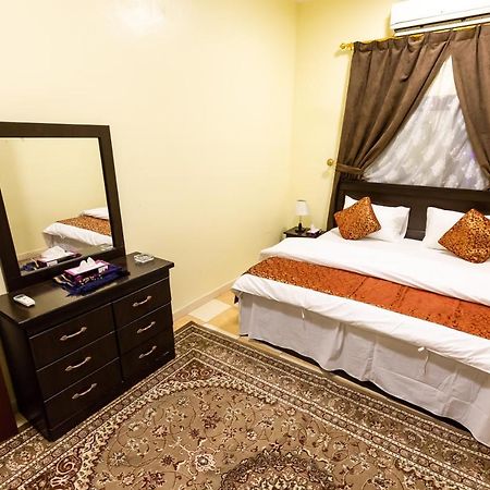 العييري للوحدات السكنية المفروشة الباحة 2 Al Baha Exterior foto